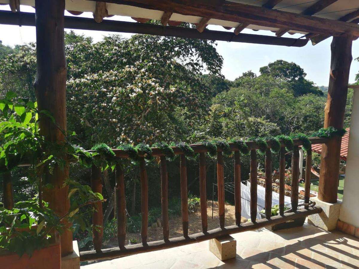 Hotel Casona Chara à Barichara Extérieur photo