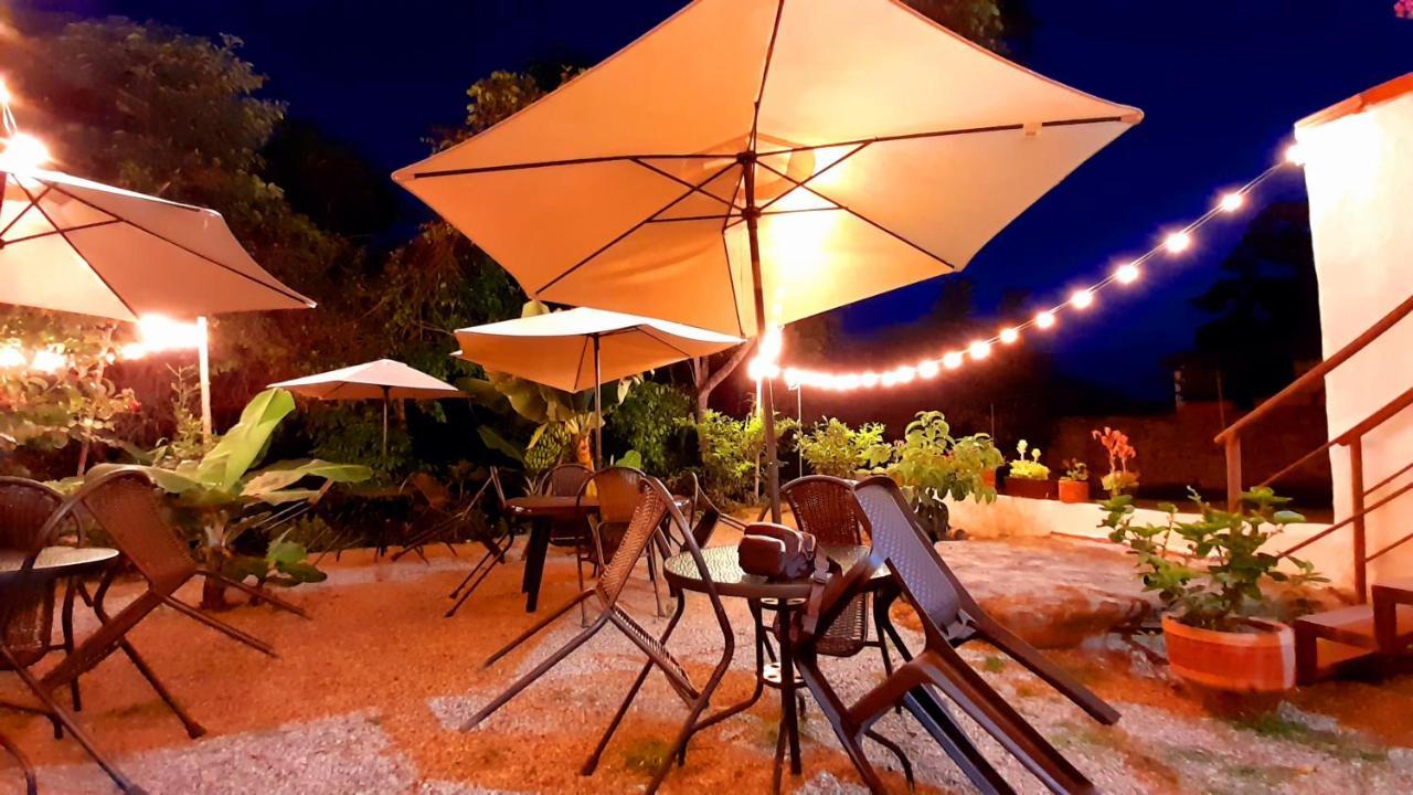 Hotel Casona Chara à Barichara Extérieur photo